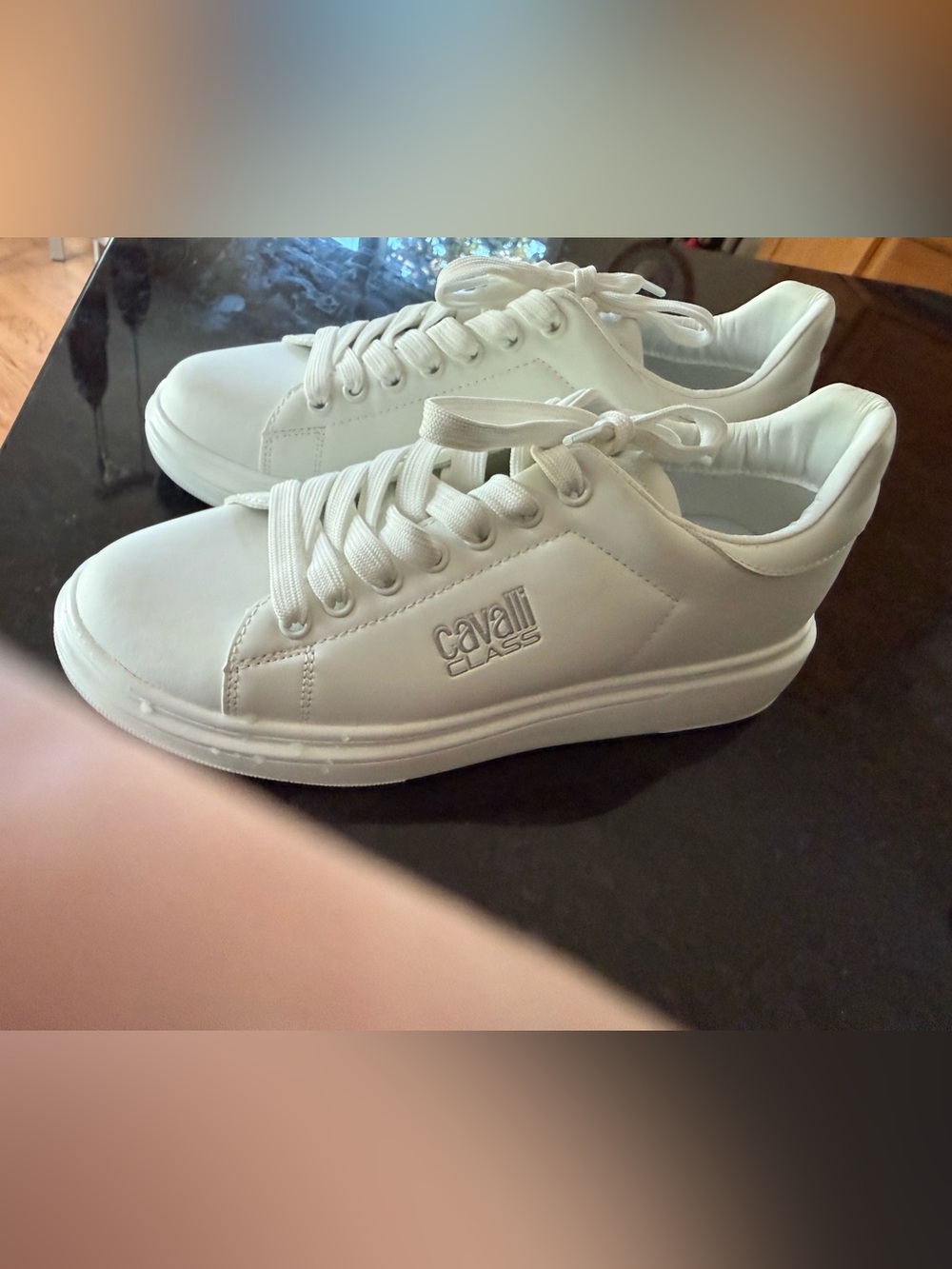 Cavalli Class Women's White Leather Low-Top Sneakers size 40 EU or 9 US NEW
